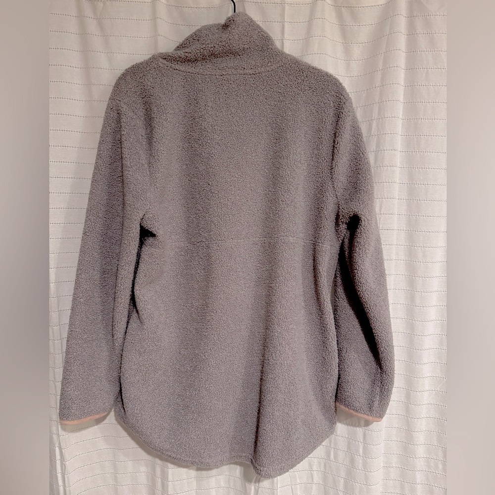 Entro Lavender Sherpa with Pink Detail - Picture 4 of 5